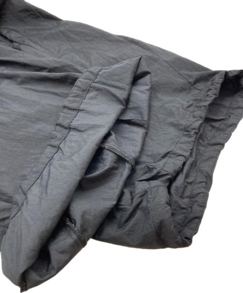 Needles（ニードルズ）Needles (ニードルズ) BEAMS別注 ヒザデルナイロンパンツ ブラック サイズ:Lの古着・服飾アイテム