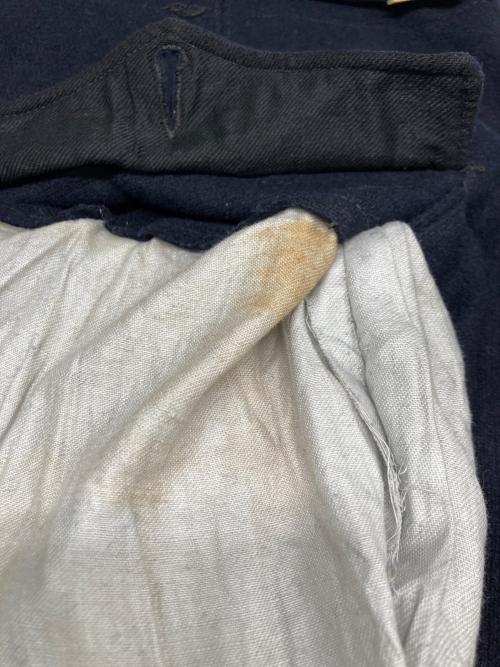 Impraaniert（インプラアニエルト）Impraaniert (インプラアニエルト) ヴィンテージウールテーパードパンツ ネイビー サイズ:50の古着・服飾アイテム