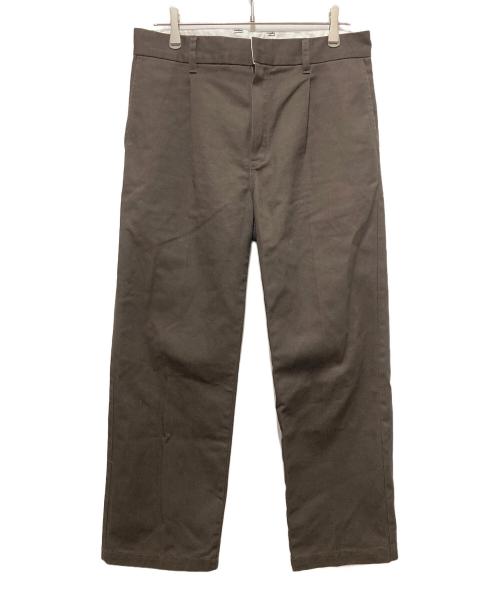 WACKO MARIA（ワコマリア）WACKO MARIA (ワコマリア) Dickies (ディッキーズ) PLEATED TROUSERS ブラウン サイズ:Sの古着・服飾アイテム