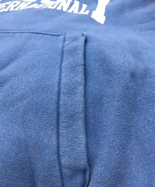 stussy（ステューシー）stussy (ステューシー) RELAXED HOODIE INTERNATIONAL ブルー サイズ:Sの古着・服飾アイテム