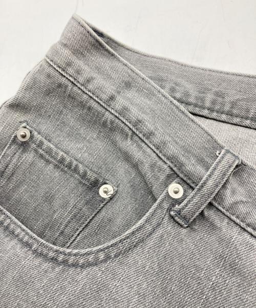 UNFOLLOW（アンフォロー）UNFOLLOW (アンフォロー) wardrobe relax fit jeans グレー サイズ:3の古着・服飾アイテム