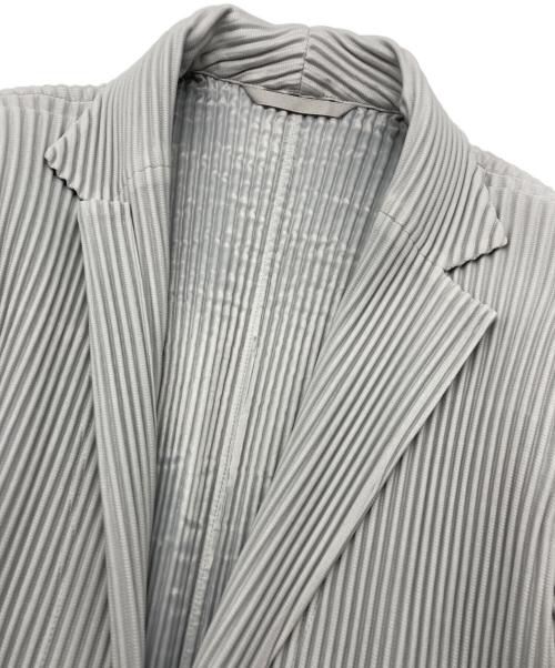 HOMME PLISSE ISSEY MIYAKE（オム プリッセ イッセイ ミヤケ）HOMME PLISSE ISSEY MIYAKE (オムプリッセ イッセイ ミヤケ) BASICS プリーツテーラードジャケット グレー サイズ:1の古着・服飾アイテム