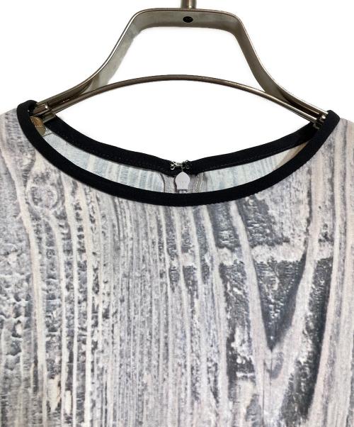 MURRAL（ミューラル）MURRAL (ミューラル) バームドロッピングイヤースリーブトップス グレー サイズ:Freeの古着・服飾アイテム