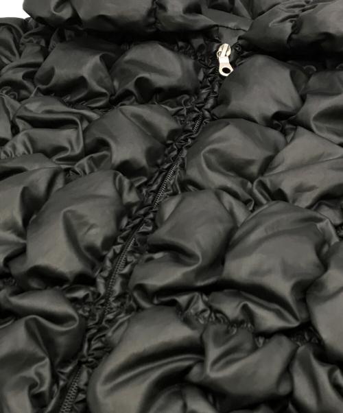 TO BE CHIC（トゥービーシック）TO BE CHIC (トゥービーシック) デザインダウンジャケット ブラック サイズ:40の古着・服飾アイテム