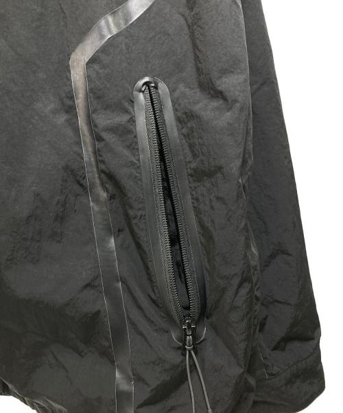 KITH（キス）KITH (キス) 101 Wrinkle Nylon Madison Track Jacket ブラック サイズ:Lの古着・服飾アイテム