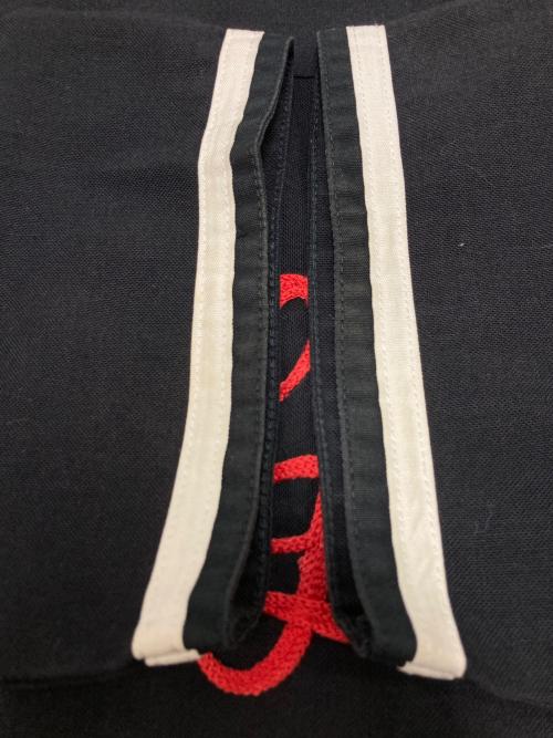 TENDERLOIN（テンダーロイン）TENDERLOIN (テンダーロイン) エンブロイダリーシャツ ブラック サイズ:Sの古着・服飾アイテム