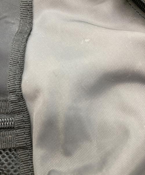 OLD GAP（オールドギャップ）OLD GAP (オールドギャップ) スリングバッグ グレーの古着・服飾アイテム