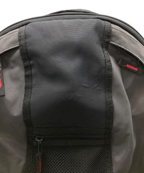 OLD GAP（オールドギャップ）OLD GAP (オールドギャップ) スリングバッグ グレーの古着・服飾アイテム