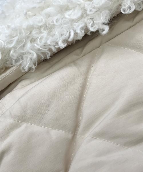 epine（エピヌ）epine (エピヌ) fur ribbon quilting short downcoat アイボリー サイズ:-の古着・服飾アイテム