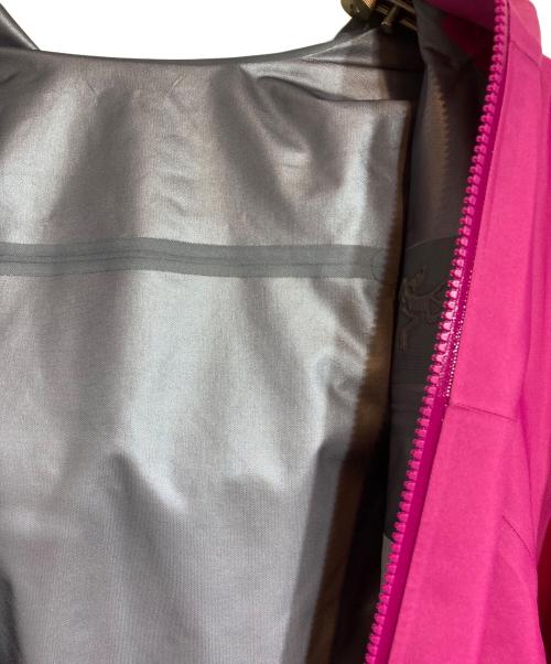 ARC'TERYX（アークテリクス）ARC'TERYX (アークテリクス) Beta Lightweight Jacket ピンク サイズ:Sの古着・服飾アイテム