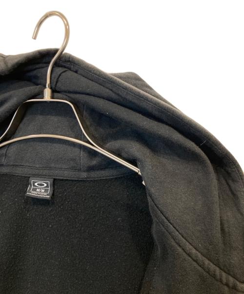 OAKLEY（オークリー）OAKLEY (オークリー) ジップパーカー ブラック サイズ:Mの古着・服飾アイテム