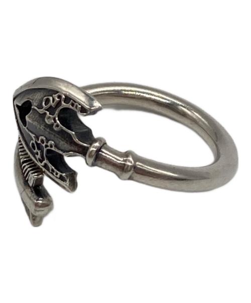 ジョジョの奇妙な冒険（ジョジョノ奇妙ナ冒険）ジョジョの奇妙な冒険 (ジョジョノキミョウナボウケン) JAM HOME MADE (ジャムホームメイド) ダイヤモンドは砕けない スタンドの矢 リング シルバー サイズ:11の古着・服飾アイテム