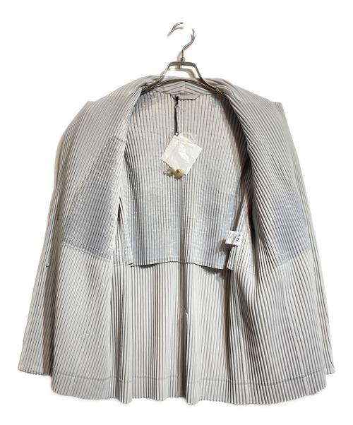 HOMME PLISSE ISSEY MIYAKE（オム プリッセ イッセイ ミヤケ）HOMME PLISSE ISSEY MIYAKE (オム プリッセ イッセイ ミヤケ) BASICプリーツテーラードジャケット グレー サイズ:1の古着・服飾アイテム