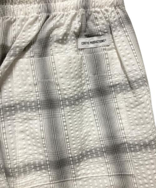 COOTIE PRODUCTIONS（クーティープロダクツ）COOTIE PRODUCTIONS (クーティープロダクツ) T/C Sucker Ombre Check Easy Shorts グレー サイズ:Sの古着・服飾アイテム