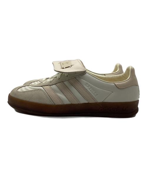 adidas（アディダス）adidas (アディダス) FOOT INDUSTRY (フットインダストリー) Gazelle Indoor / ローカットスニーカー ベージュ×ホワイト サイズ:23.5の古着・服飾アイテム