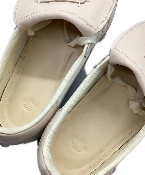 adidas（アディダス）adidas (アディダス) FOOT INDUSTRY (フットインダストリー) Gazelle Indoor / ローカットスニーカー ベージュ×ホワイト サイズ:23.5の古着・服飾アイテム