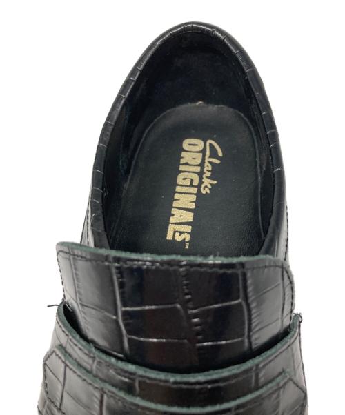 CLARKS（クラークス）CLARKS (クラークス) Walla Loafer Black Croc ブラック サイズ:26.5cmの古着・服飾アイテム