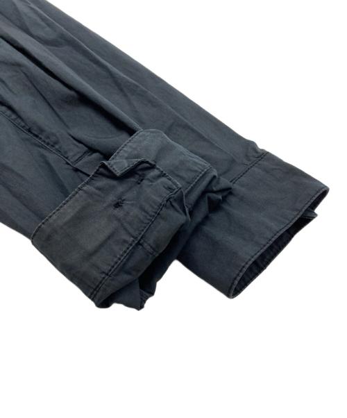 STONE ISLAND SHADOW PROJECT（ストーンアイランド シャドウプロジェクト）STONE ISLAND SHADOW PROJECT (ストーンアイランド シャドウプロジェクト) プルオーバーバンドカラーシャツ ブラック サイズ:Mの古着・服飾アイテム