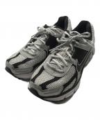 NIKEナイキ）の古着「ZOOM VOMERO 5 metallic silver」｜グレー
