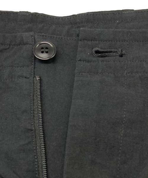 D-VEC（ディーベック）D-VEC (ディーベック) ALMOSTBLACK (オールモストブラック) WATER REPELLENT NATURAL FABRIC SHORT PANTS ブラック サイズ:3の古着・服飾アイテム