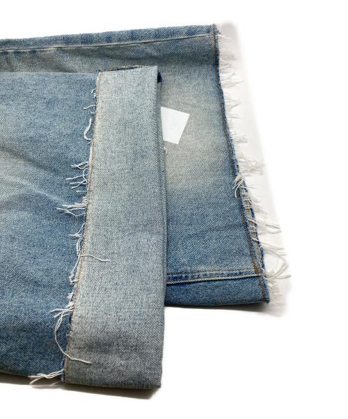 MM6 Maison Margiela（エムエムシックスメゾンマルジェラ）MM6 Maison Margiela (エムエムシックスメゾンマルジェラ) TAPED DENIM SHORTS インディゴ サイズ:46の古着・服飾アイテム