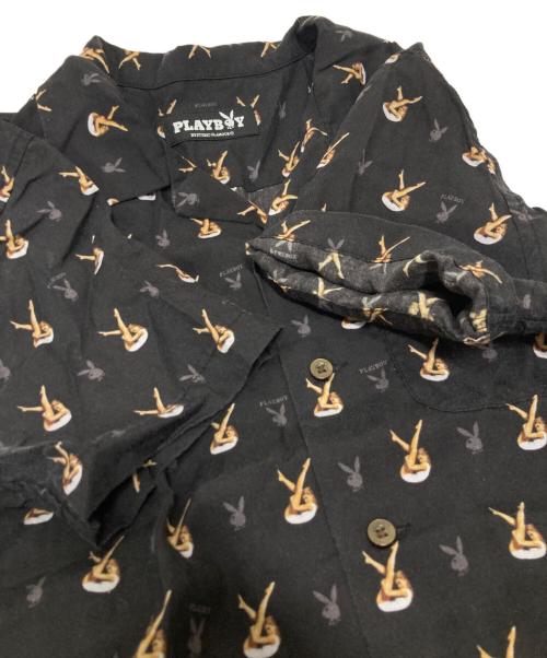 PLAY BOY（プレイボーイ）PLAY BOY (プレイボーイ) Hysteric Glamour (ヒステリックグラマー) 総柄レーヨン半袖シャツ ブラック×ブラウン サイズ:FREEの古着・服飾アイテム