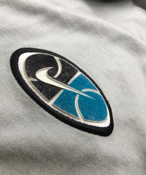 NIKE（ナイキ）NIKE (ナイキ) シップ半袖ジャケット グレー サイズ:Mの古着・服飾アイテム