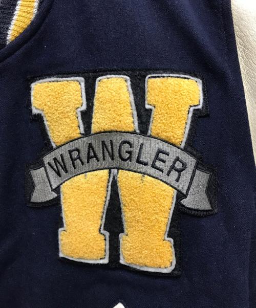 Wrangler（ラングラー）Wrangler (ラングラー) 袖レザーワッペンスタジャン ネイビー×ベージュ サイズ:Mの古着・服飾アイテム