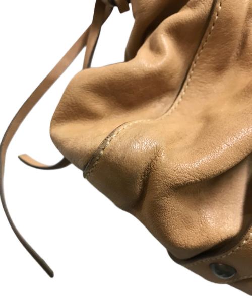 MIU MIU（ミュウミュウ）MIU MIU (ミュウミュウ) ヴィッテロルクス2WAYバッグ ブラウンの古着・服飾アイテム