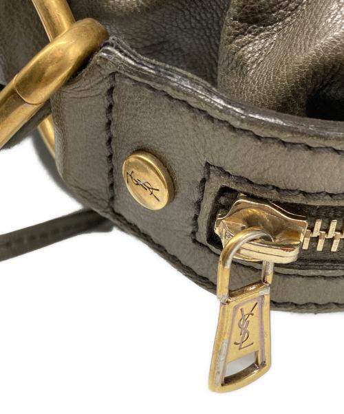 Yves Saint Laurent（イヴサンローラン）Yves Saint Laurent (イヴサンローラン) ターンロック2WAYバッグ グレーの古着・服飾アイテム