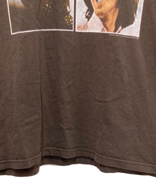 ALSTYLE APPAREL & ACTIVEWEAR（アレスタイルアパレル＆アクティブウェア）ALSTYLE APPAREL & ACTIVEWEAR (アレスタイルアパレル＆アクティブウェア) バンドプリントTシャツ ブラウン サイズ:2XLの古着・服飾アイテム