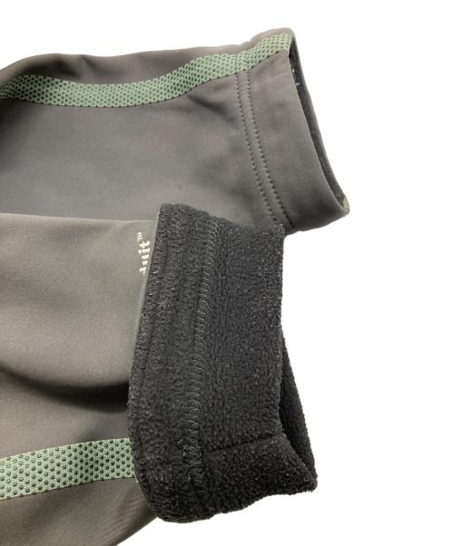 MOUNTAIN HARD WEAR（マウンテンハードウェア）MOUNTAIN HARD WEAR (マウンテンハードウェア) conduit softshell グレー サイズ:Lの古着・服飾アイテム