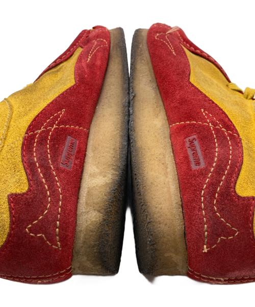 SUPREME（シュプリーム）Supreme (シュプリーム) CLARKS (クラークス) Wallabee Gold レッド×イエロー サイズ:US9の古着・服飾アイテム