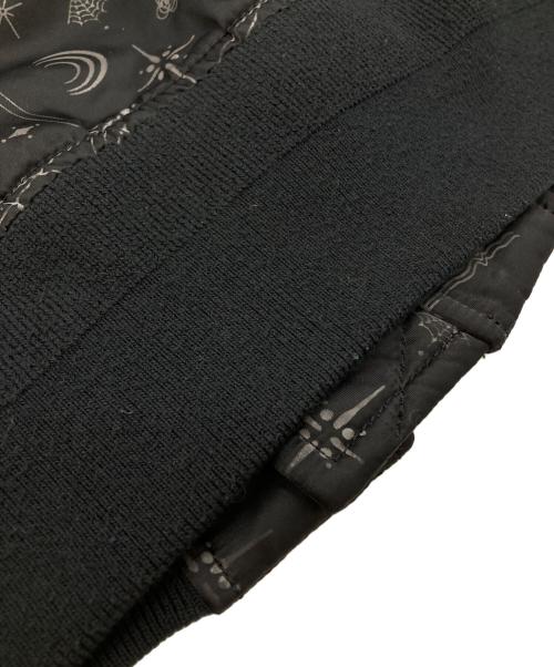 sacai（サカイ）sacai (サカイ) Dr.Woo BANDANA PRINT MA-1 BOMBER JACKET ブラック サイズ:2の古着・服飾アイテム