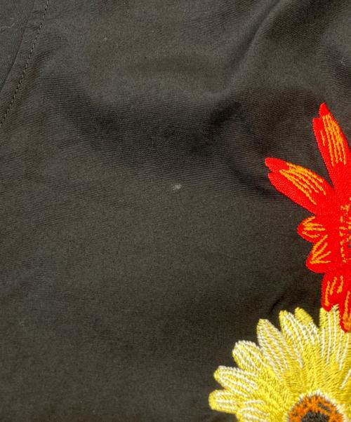 s'yte（サイト）s'yte (サイト) 花刺繍レギュラーカラーブロードロングシャツ ブラック サイズ:3の古着・服飾アイテム