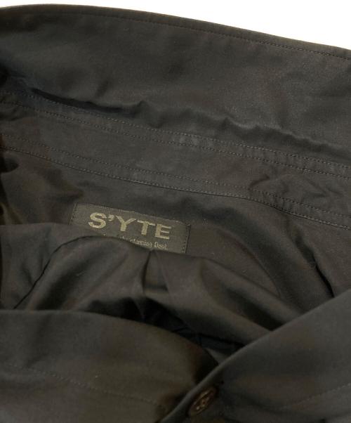 s'yte（サイト）s'yte (サイト) 花刺繍レギュラーカラーブロードロングシャツ ブラック サイズ:3の古着・服飾アイテム