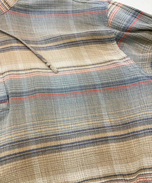 Patagonia（パタゴニア）Patagonia (パタゴニア) AC HOODY グレー×ベージュ サイズ:Mの古着・服飾アイテム