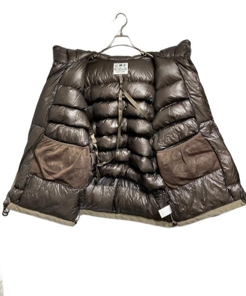 CMF OUTDOOR GARMENT（コンフィーアウトドアガーメント）CMF OUTDOOR GARMENT (コンフィーアウトドアガーメント) Guide Down L7 COEXSIT/ガイドダウンコエグジスト ベージュ サイズ:Mの古着・服飾アイテム