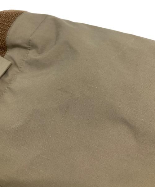 CMF OUTDOOR GARMENT（コンフィーアウトドアガーメント）CMF OUTDOOR GARMENT (コンフィーアウトドアガーメント) Guide Down L7 COEXSIT/ガイドダウンコエグジスト ベージュ サイズ:Mの古着・服飾アイテム