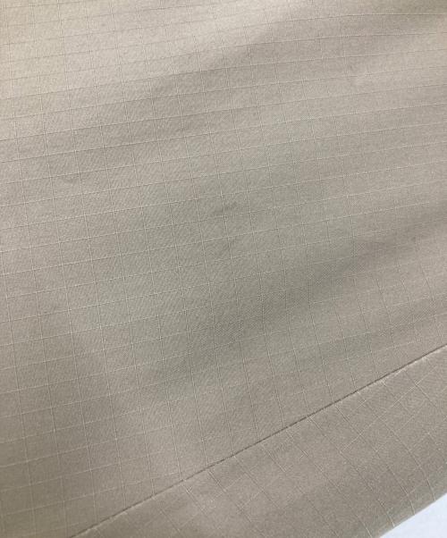 CMF OUTDOOR GARMENT（コンフィーアウトドアガーメント）CMF OUTDOOR GARMENT (コンフィーアウトドアガーメント) Guide Down L7 COEXSIT/ガイドダウンコエグジスト ベージュ サイズ:Mの古着・服飾アイテム