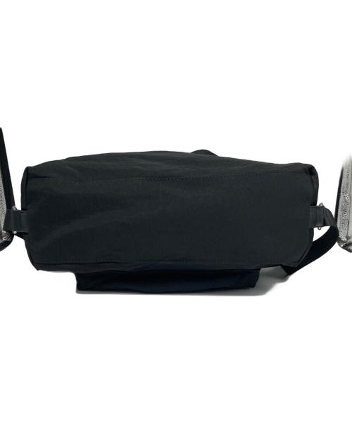 ear PAPILLONNER（イアパピヨネ）ear PAPILLONNER (イアパピヨネ) ナイロンリュック ブラックの古着・服飾アイテム