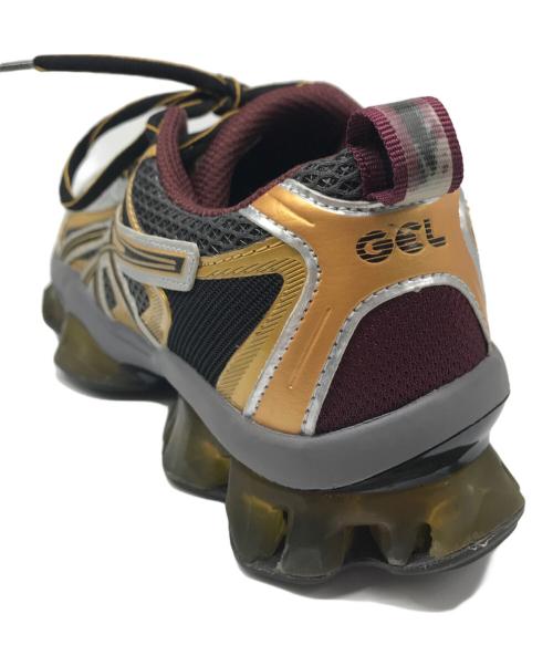 asics（アシックス）asics (アシックス) GEL-QUANTUM KINETIC シルバー×ゴールド サイズ:24の古着・服飾アイテム