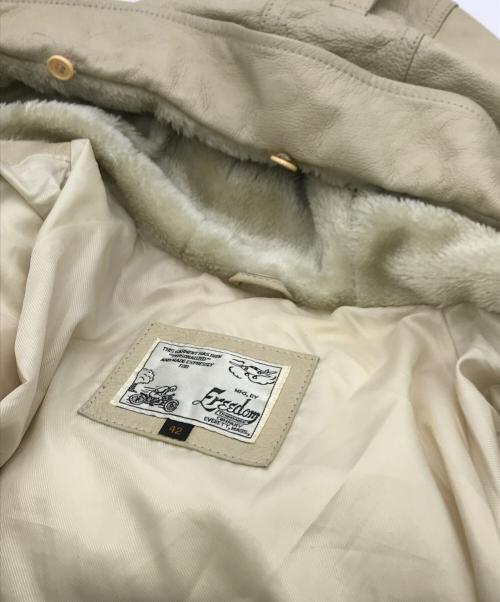 FREEDOM（フリーダム）FREEDOM (フリーダム) N-3Bピッグレザーダウンジャケット ホワイト サイズ:４２の古着・服飾アイテム