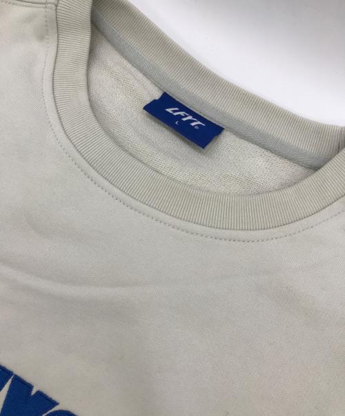LFYT（エルエフワイティー）LFYT (エルエフワイティー) ロゴ刺繍スウェット グレー サイズ:Lの古着・服飾アイテム