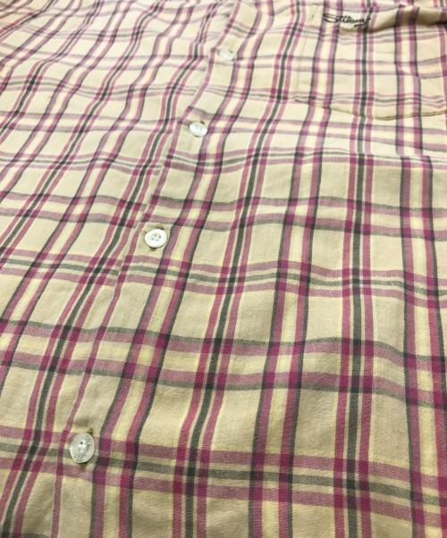 stussy（ステューシー）stussy (ステューシー) S/Sチェックシャツ ベージュ サイズ:Mの古着・服飾アイテム
