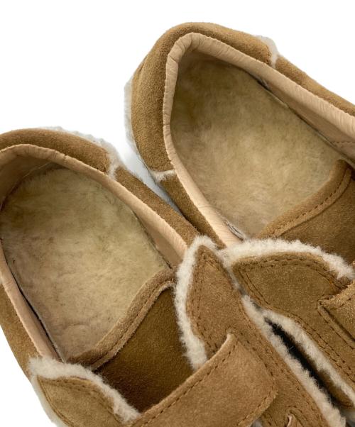 UGG（アグ）UGG (アグ) ALIX SPILL SEAM ブラウン サイズ:25の古着・服飾アイテム