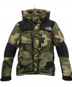 THE NORTH FACEザ ノース フェイス）の古着「NOVELTY BALTRO LIGHT JACKET カモフラダウンジャケット」｜オリーブ