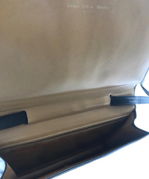 GIORGIO ARMANI（ジョルジョアルマーニ）GIORGIO ARMANI (ジョルジョアルマーニ) Valextra (ヴァレクストラ) ショルダーバッグ ブラックの古着・服飾アイテム