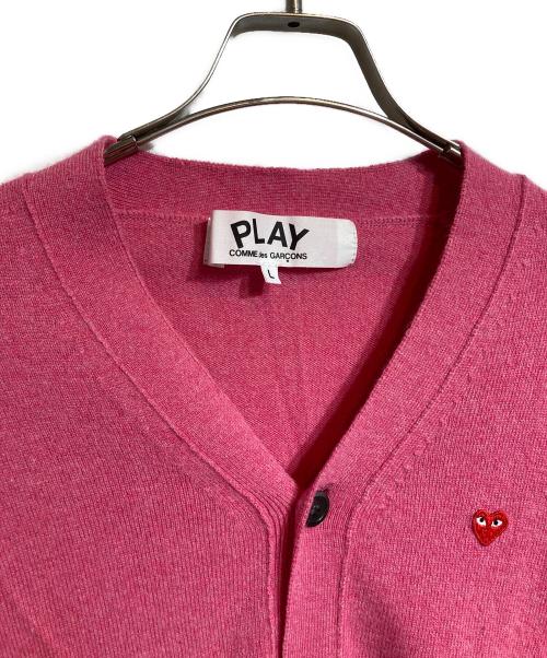 PLAY COMME des GARCONS（プレイコムデギャルソン）PLAY COMME des GARCONS (プレイコムデギャルソン) ミニワッペンカーディガン ピンク サイズ:Ｌの古着・服飾アイテム