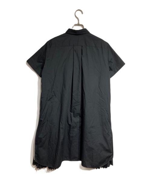 sacai（サカイ）sacai (サカイ) サイドジッププリーツシャツワンピ/Side-zip pleated shirt dress ブラック サイズ:2の古着・服飾アイテム